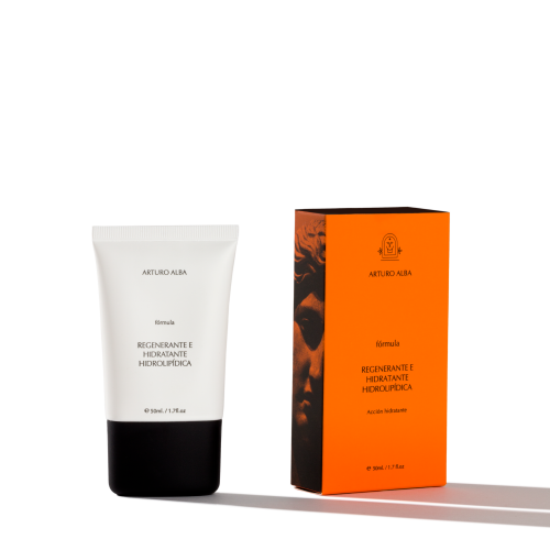 REGANERANTE E HIDRATANTE HIDROLIPÍDICA 50 ML